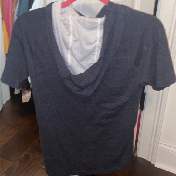 Under Armour pull over shirt with hoodie - Picture 2 of 3